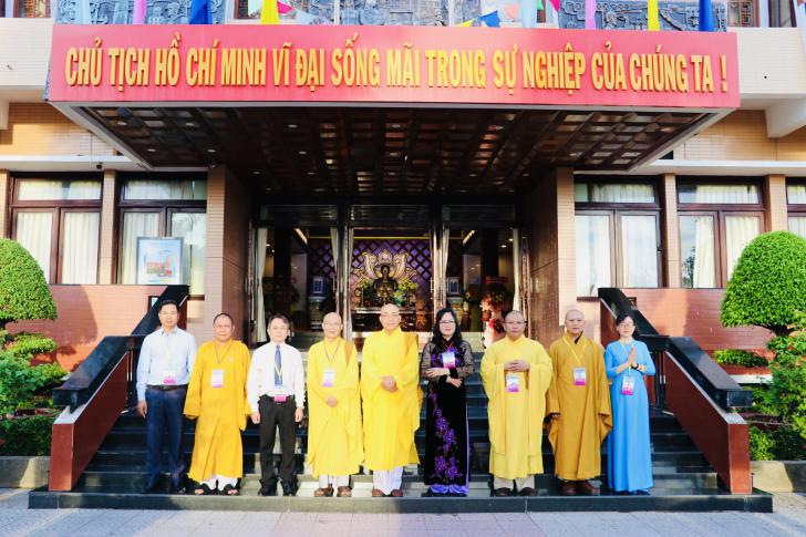 PHAN THIẾT: BAN TRỊ SỰ GHPGVN TỈNH BÌNH THUẬN DÂNG HƯƠNG TƯỞNG NIỆM TẠI BẢO TÀNG HỒ CHÍ MINH – CHI NHÁNH BÌNH THUẬN