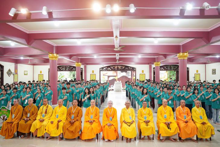 Phước Hội: Hơn 300 Bạn Trẻ Tham Gia Khóa Tu Mùa Hè Do Chùa Quảng Đức Tổ Chức